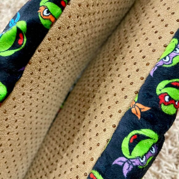 Teenage Mutant Ninja Turtles Fuzzy Babba Slipper Socks 1-Pair Men's L/XL (10-12) - Picture 7 of 9